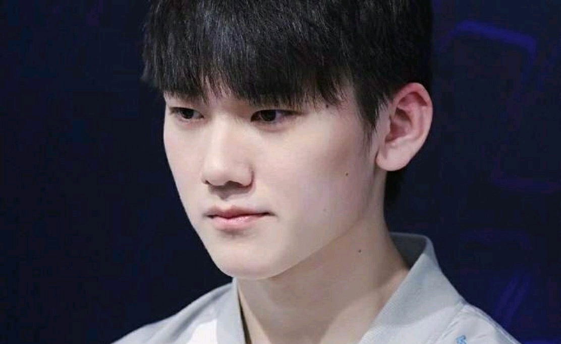 传闻：NAVI VALORANT 与 alexiiik 达成口头协议